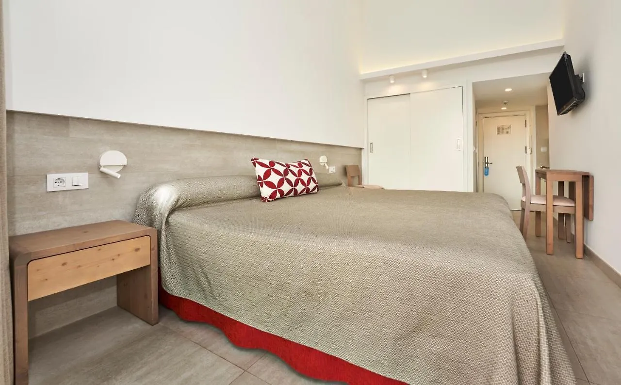 פורט דה פולנסה Hoposa Hotel & Apartaments Villaconcha 4*, פורט דה פולנסה ספרד